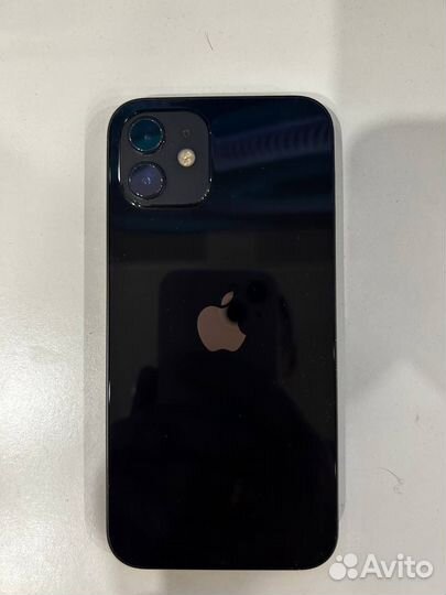 iPhone 12, 64 ГБ