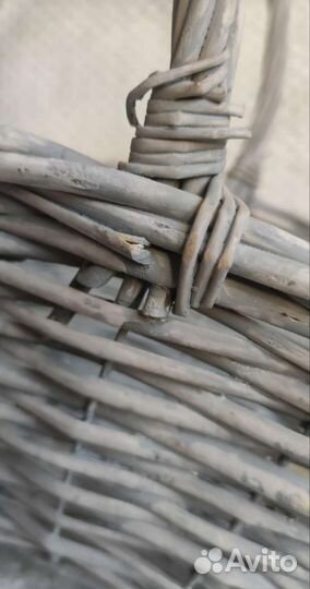 Корзина плетеная