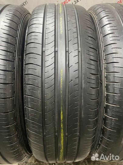 Dunlop Enasave EC300+ 215/60 R17 96H