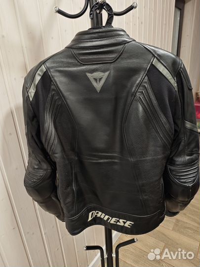 Мотокуртка кожаная мужская Dainese