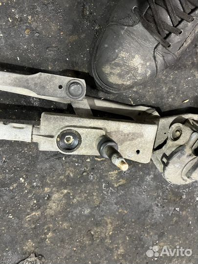 Трапеция дворников Ford Focus 1,2 Форд Фокус