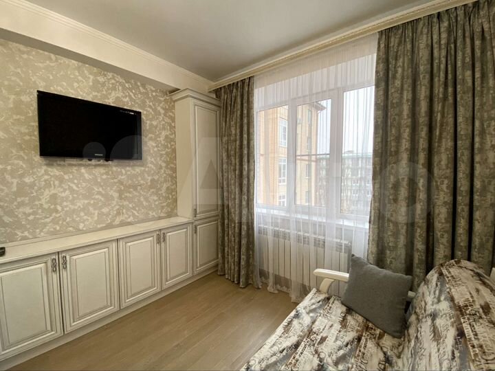 1-к. квартира, 42 м², 5/5 эт.