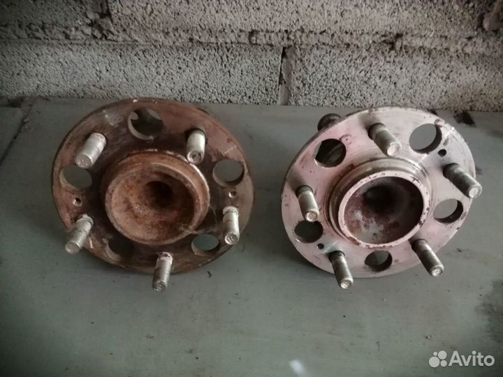 Ступица задняя 2 штуки