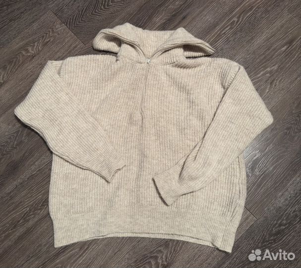 Саитер с молнией