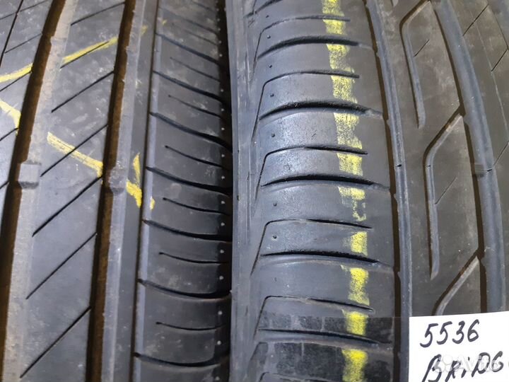 Bridgestone Turanza T001 215/60 R16