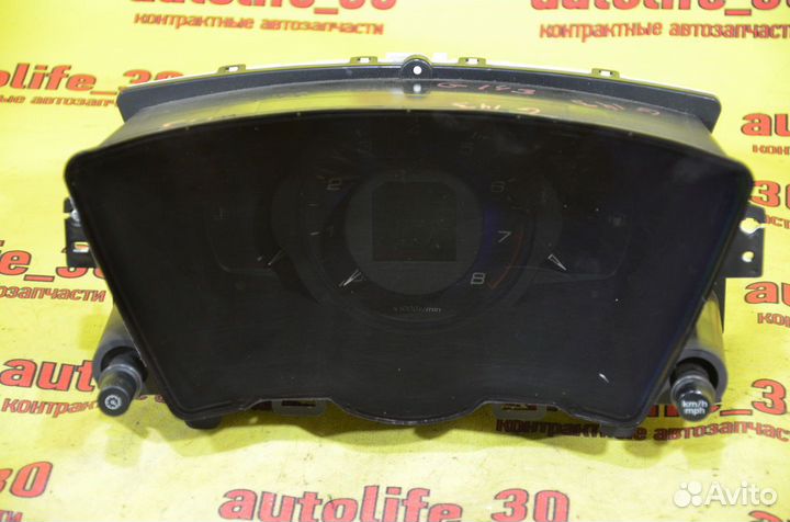 Панель приборов Honda Civic 8 5D