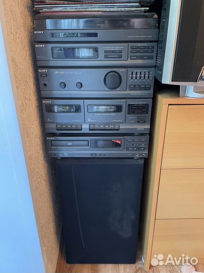 Музыкальный центр Sony LBT-V102