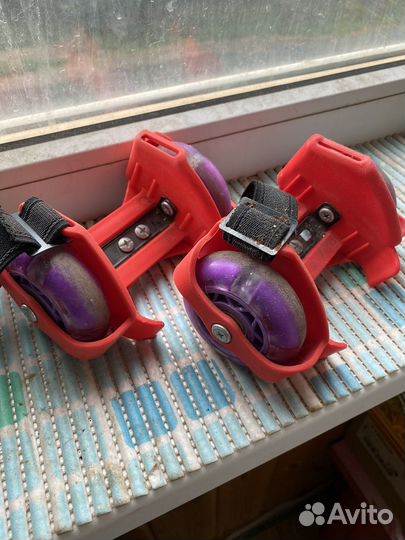 Ролики на обувь