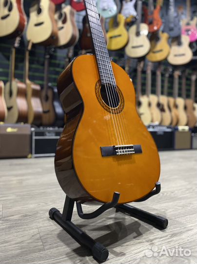 Yamaha C70 классическая гитара (Новая)