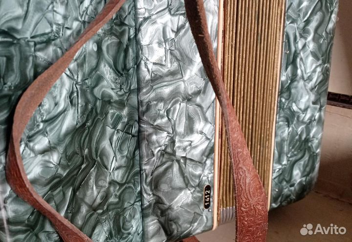 Аккордеон 1/2, 1975 года, weltmeister