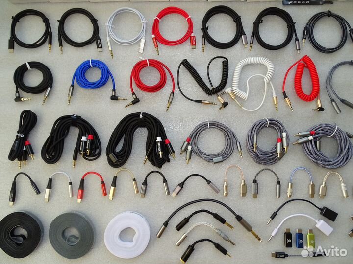 Кабель AUX. Аудио-адаптер. Кабель для наушников