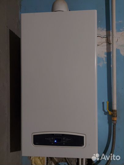 Газовый котел двухконтурный ariston