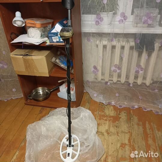 Металлоискатель gold hunter b75