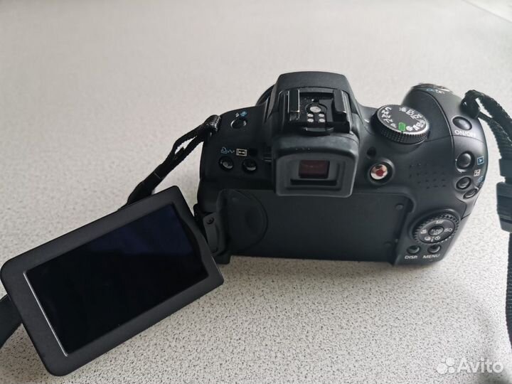 Фотоаппарат 