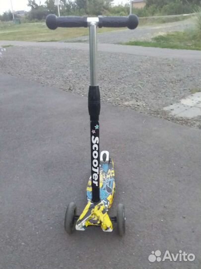 Самокат детский трехколесный бу