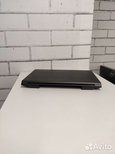 Игровой ноутбук Lenovo i7, 1Gb video