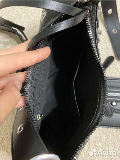 Сумка багет 25х16х8 (а-ля Balenciaga)