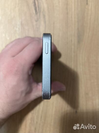 iPhone 5S, 32 ГБ