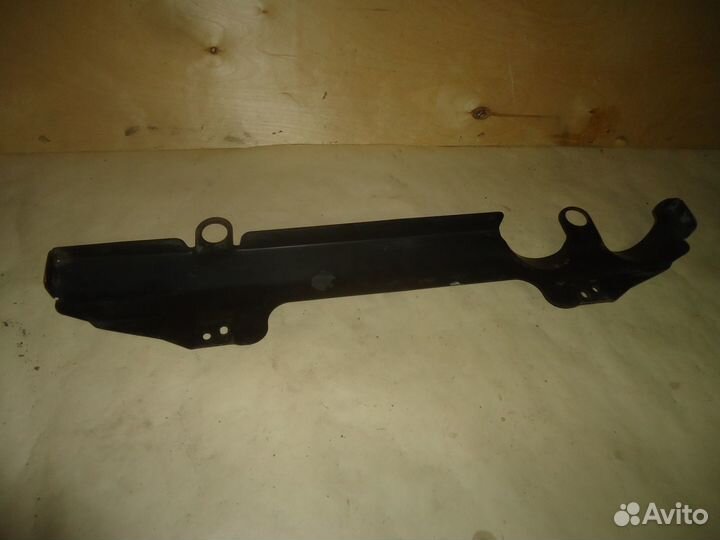 Крепление радиатора верхнее SsangYong Korando