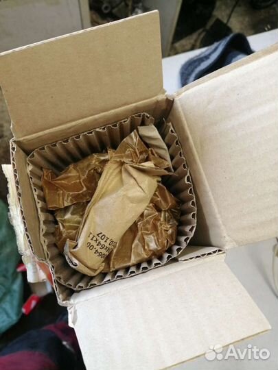 Поршень на Ford Fiesta 1.3