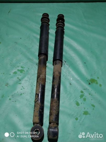 Амортизатор задний Renault Logan