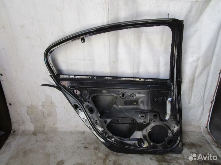 Дверь задняя левая Renault Laguna III 2008-2015 (8