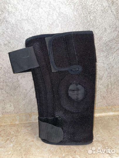 Ортез на коленный сустав с шарниром и спицами