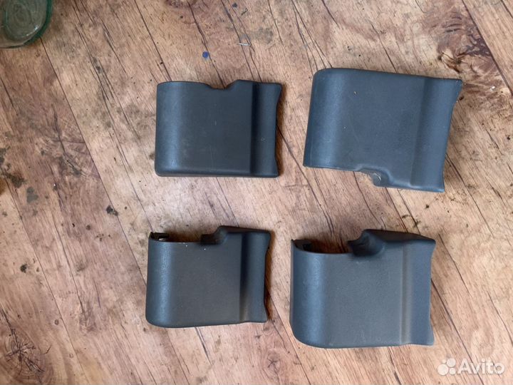 Заглушки креплений сидения прадо 150