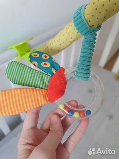 Развивающая игровая дуга с игрушками Happy baby