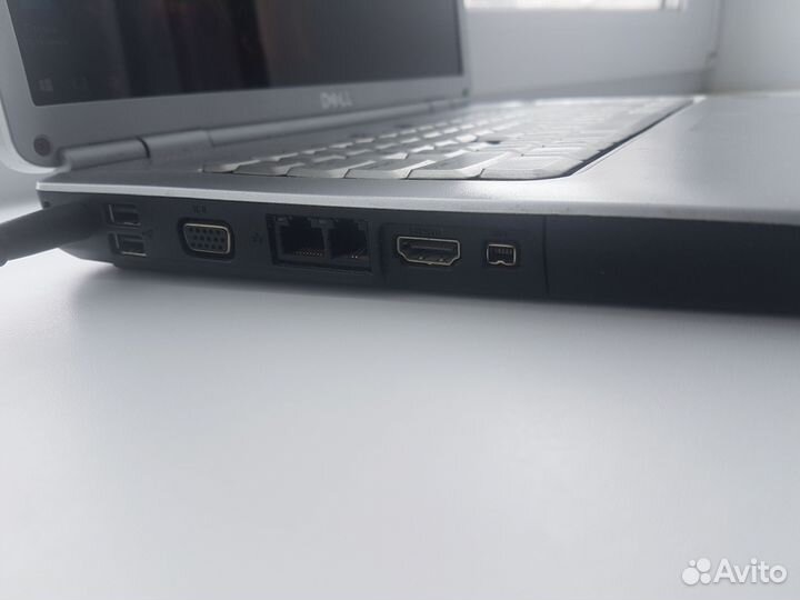 Dell inspiron 1525 /2*2.2 Ghz/4Gb