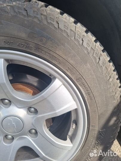 R16 Yokohama Geolandar A/T G015 215/65, PCD 5x139.7 DIA 98.5