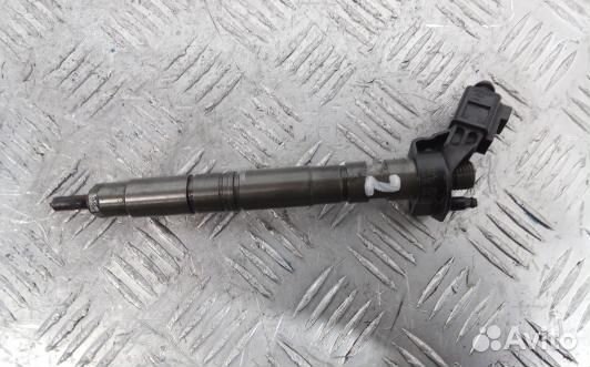 Форсунка дизельная audi Q7 (7UK03AL02)