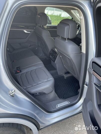 Volkswagen Touareg 3.0 AT, 2020, 50 000 км