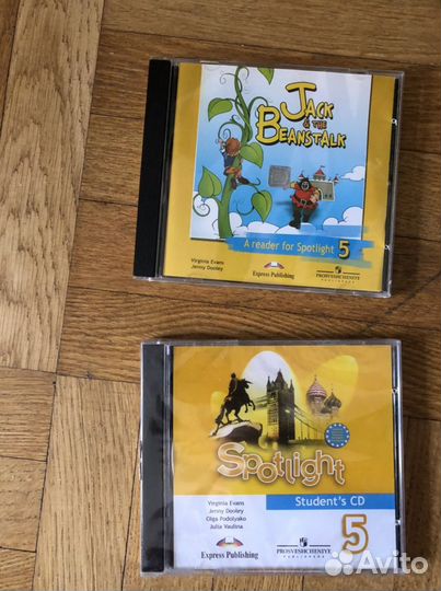 Учебники 3,4,5,6,8-9 класс. Много предметов