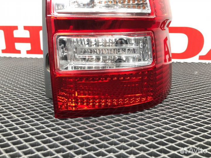 Фонарь наружний задний правый Honda Cr-V3 RE 2008