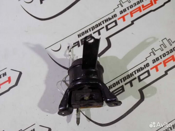 Подушка двс toyota. carina corona corona premio. S