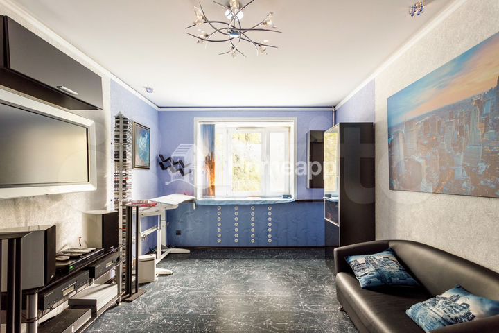 3-к. квартира, 92 м², 2/7 эт.