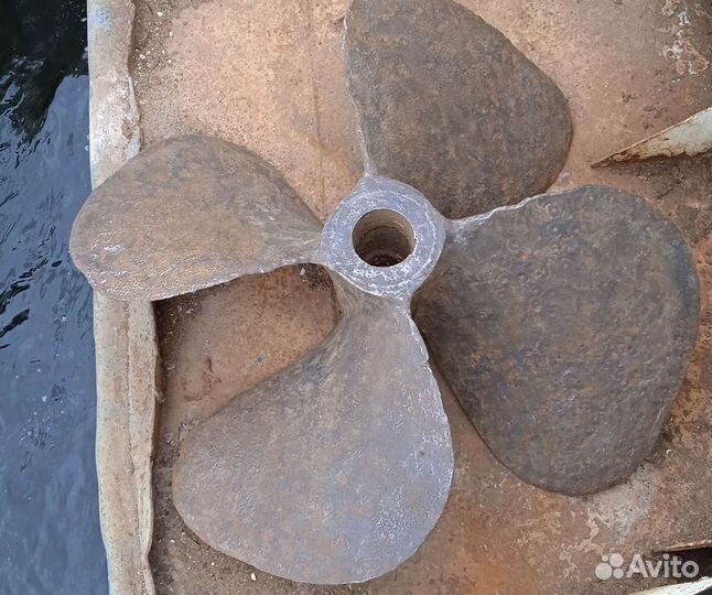 Стальной гребной винт