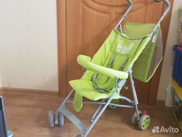 Прогулочная коляска трость