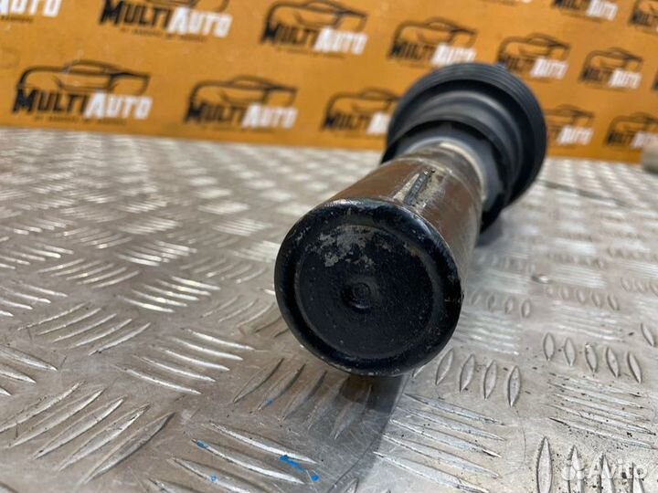 Пневмостойка передняя правая Land Rover Discovery