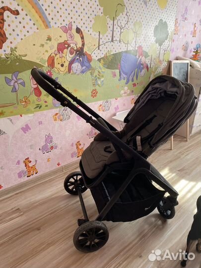 Прогулочная коляска mowbaby
