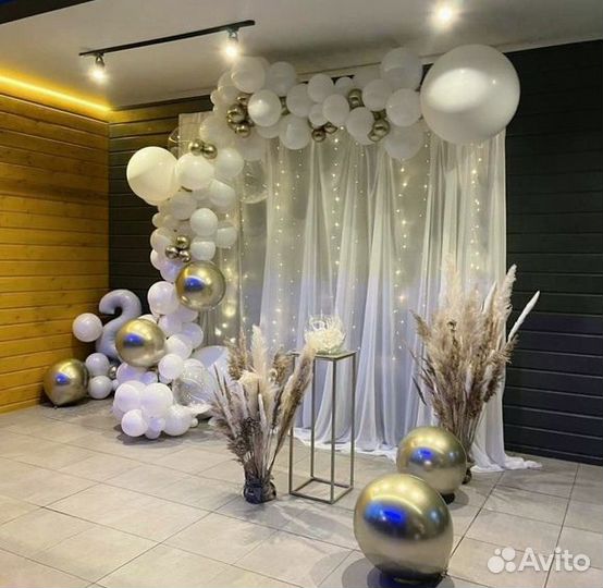 Аренда арки и стоек для фотозоны