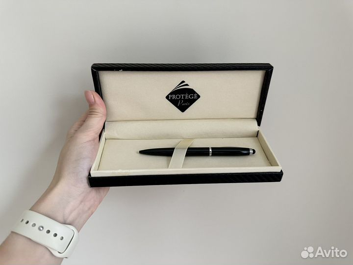 Ручка protege новая