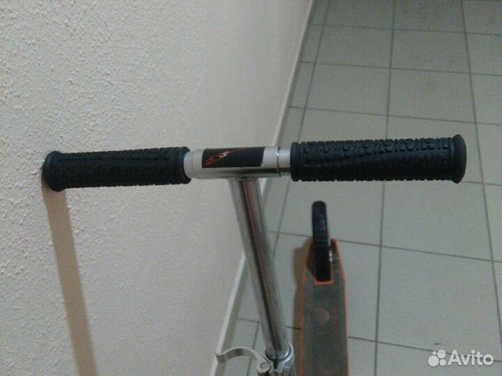 Самокат большими колесами