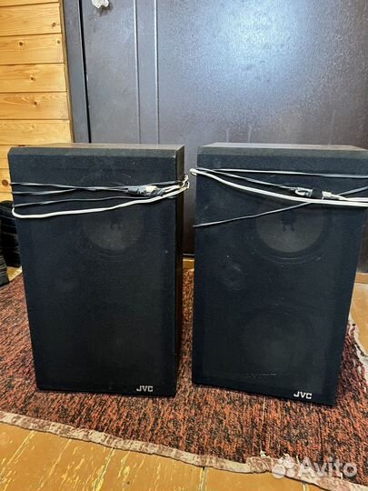 Музыкальный центр +колонки JVC