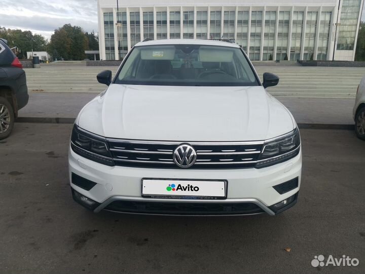 Volkswagen Tiguan 2.0 AMT, 2020, 129 000 км