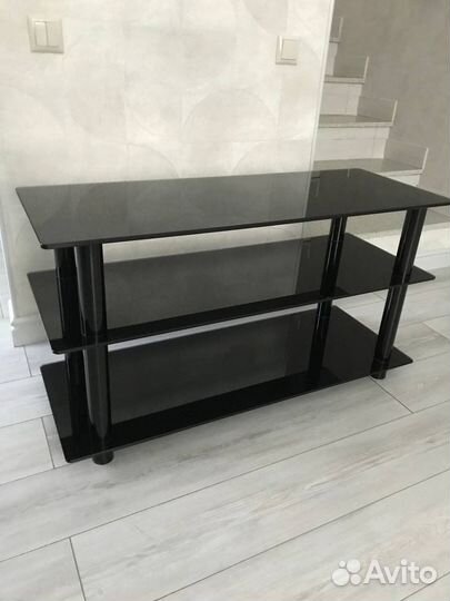 Стеклянная тумба