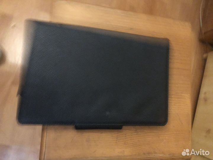 Чехол с блютуз клавиатурой