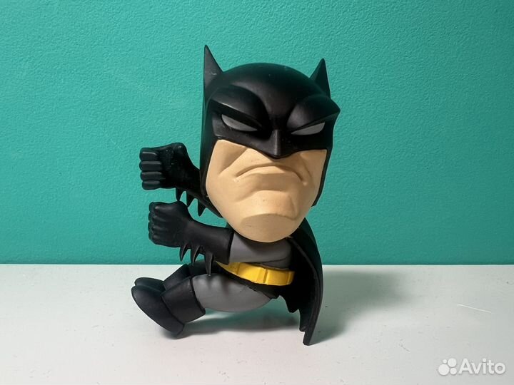 Фигурка batman
