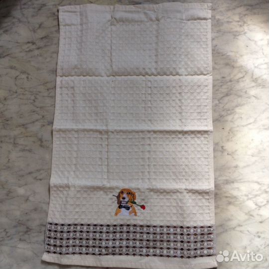 Полотенце с вышивкой